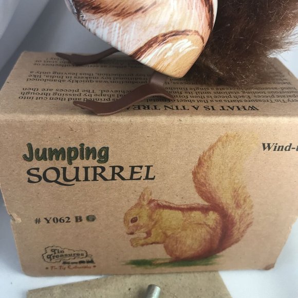 Wind Up Key Jumping World Treasures Nostalgia Classic Tin Toy Reproduction & Box - Picture 3 of 12